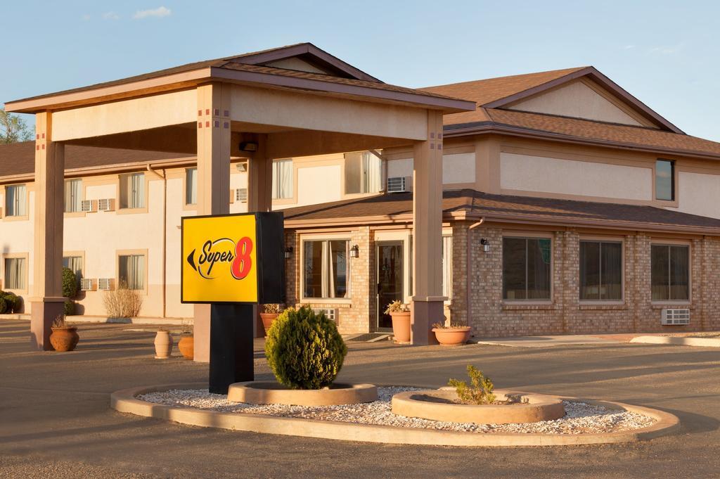 Super 8 By Wyndham Tucumcari Hotell Exteriör bild